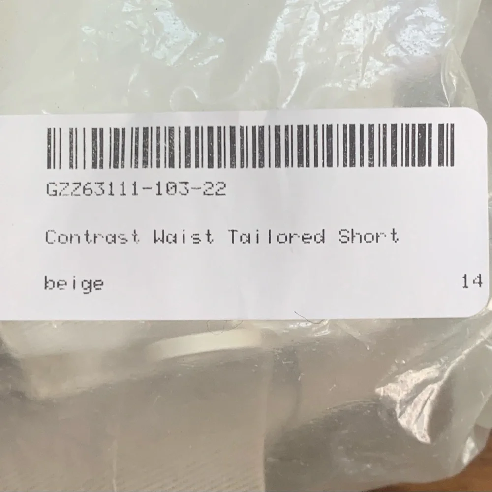 Boohoo Womens Contrast Waist Tailored Short | US 10, UK 14 | Beige NEW - Picture 9 of 14